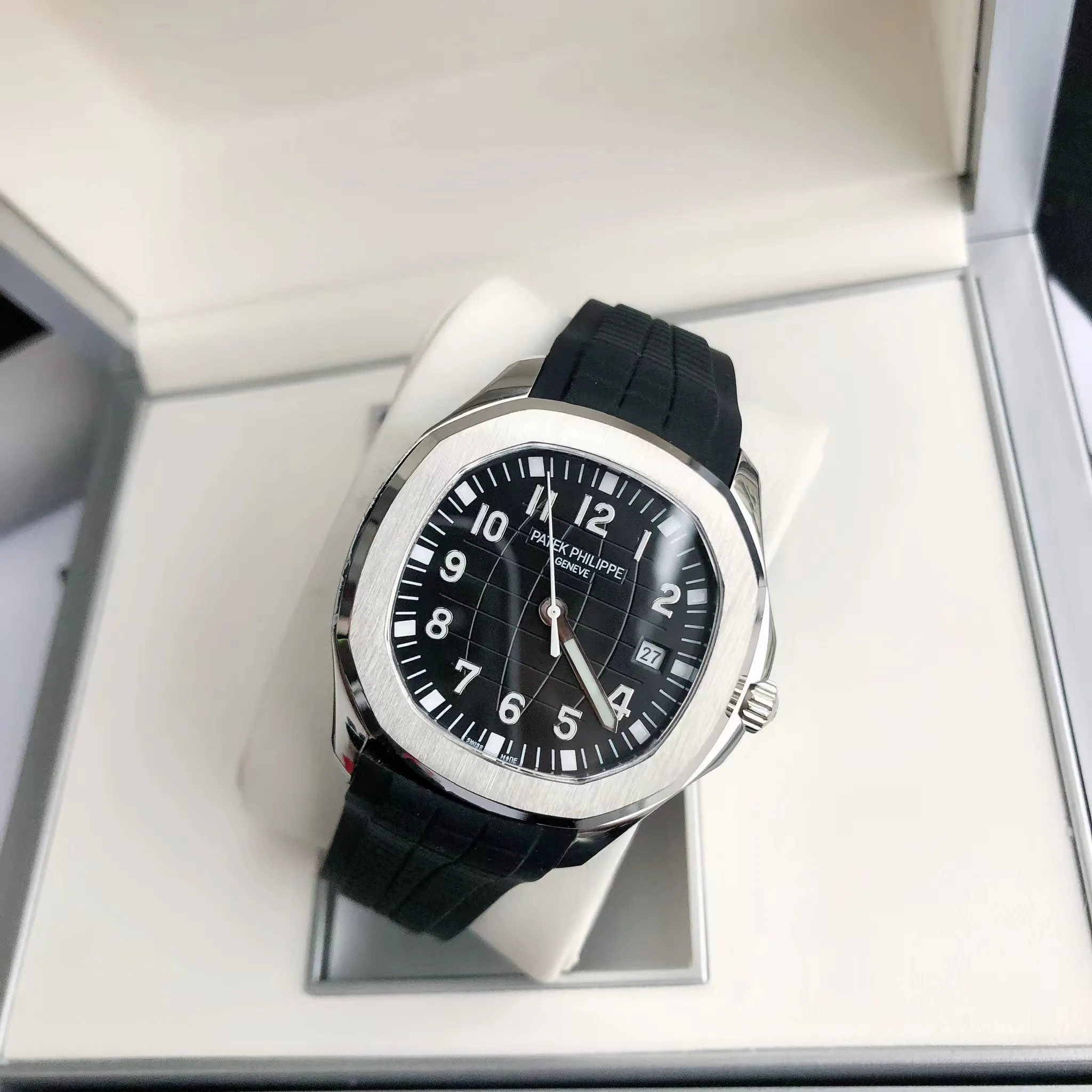 【High-end replica】💰1240! Patek Philippe's popular "Grenade" men's watch, new feedback is coming. Upgrade 1️⃣: Replace with super scratch-resistant sapphire glass mirror. Upgrade 2️⃣: Add original synchronized silicone bracelet with original buckle. Upgrade 3️⃣: Add new steel ring (316L steel) [Movement] Paired with imported fully automatic Citizen 8215 high-end movement, stable and cost-effective advantage, 0️⃣repair concerns, corrected original synchronized pendulum [Case] The CNC process of the 316L stainless steel case restores the original shell shape and curvature one to one, and pursues the original 0️⃣ gap to the extreme. [Bracelet] Adopts an imported rubber strap, a customized ergonomic bracelet, and an original buckle. [Dial] Adhering to the exquisiteness of the big manufacturers, we strictly pursue the gap between the text lines, the thickness of the scale, and the luminous color, and strive to synchronize the 0️⃣ gap with the original.